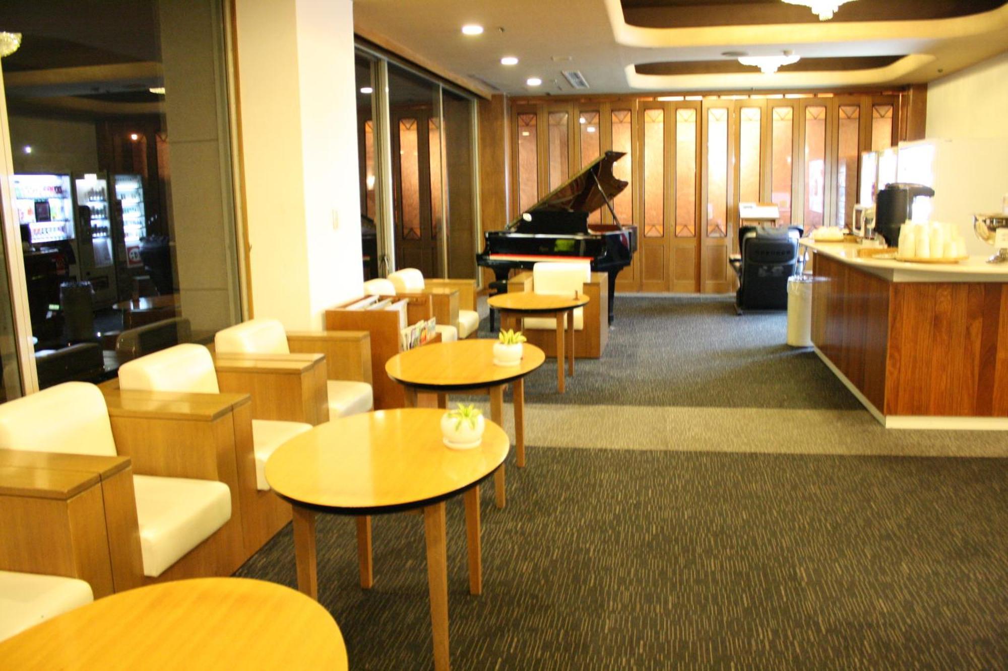 Sunsky Hotel Kitakyushu Bagian luar foto